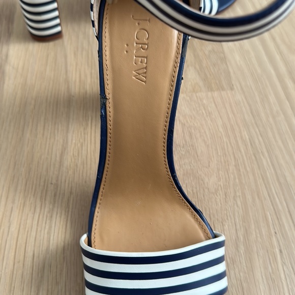 J. Crew Blue and White women’s striped heels size 9.5 - Picture 4 of 6